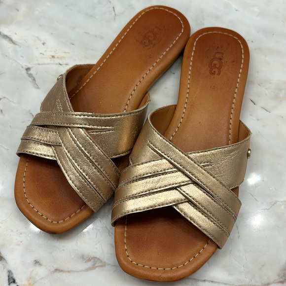 Ugg Kenleigh Gold Sandals Size 7 - Picture 2 of 5